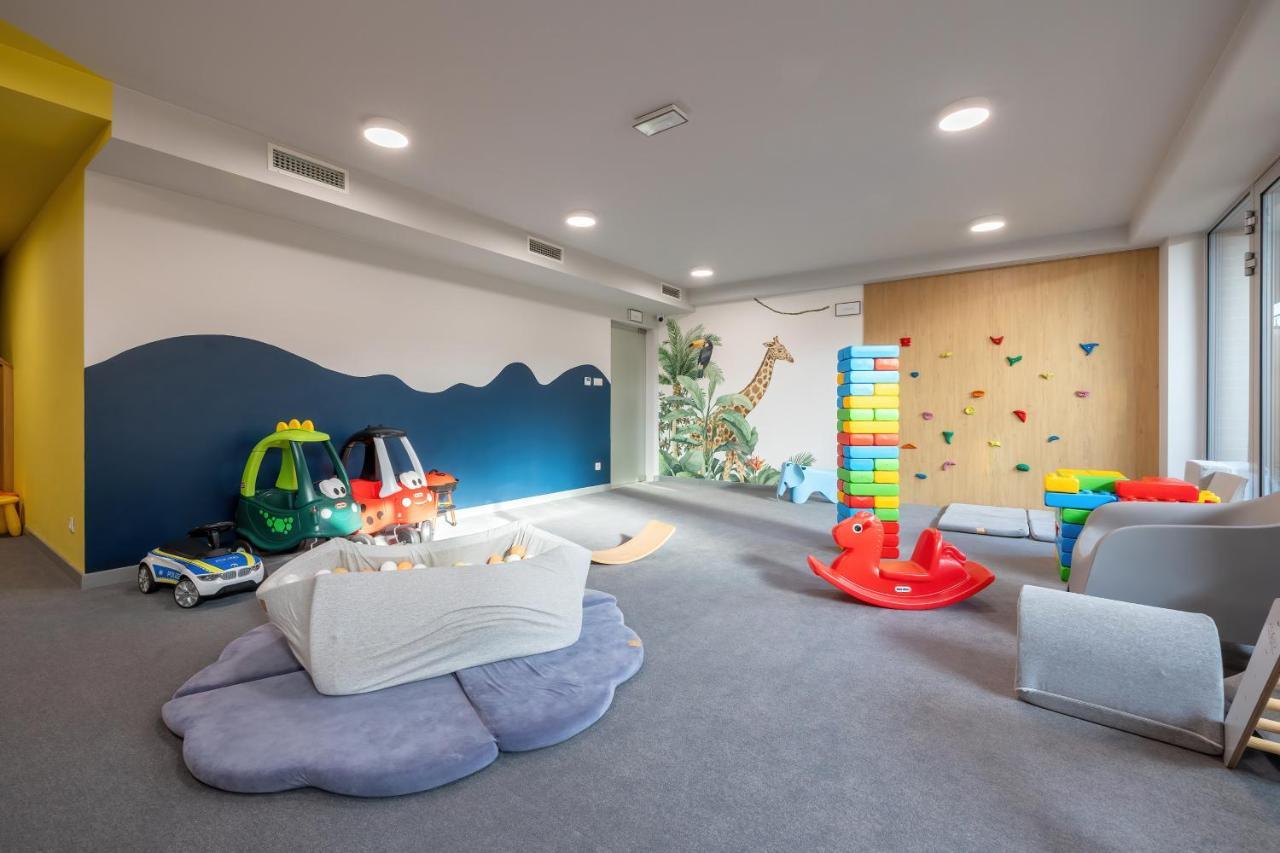 Apartment Klifowa Resort With Spa, Fitness & Kids Room By Noclegi Renters Rewal Eksteriør bilde